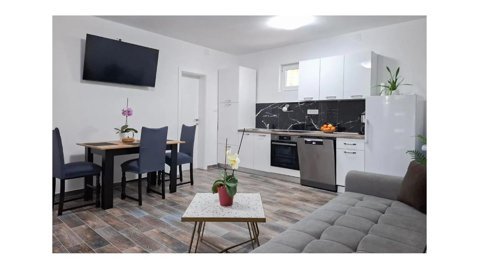 Holiday home Lovely Home In Seline With House A Mountain View